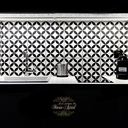 Les Secrets De Marie-Astrid, Suite Love Room Bordeaux Eksteriør billede